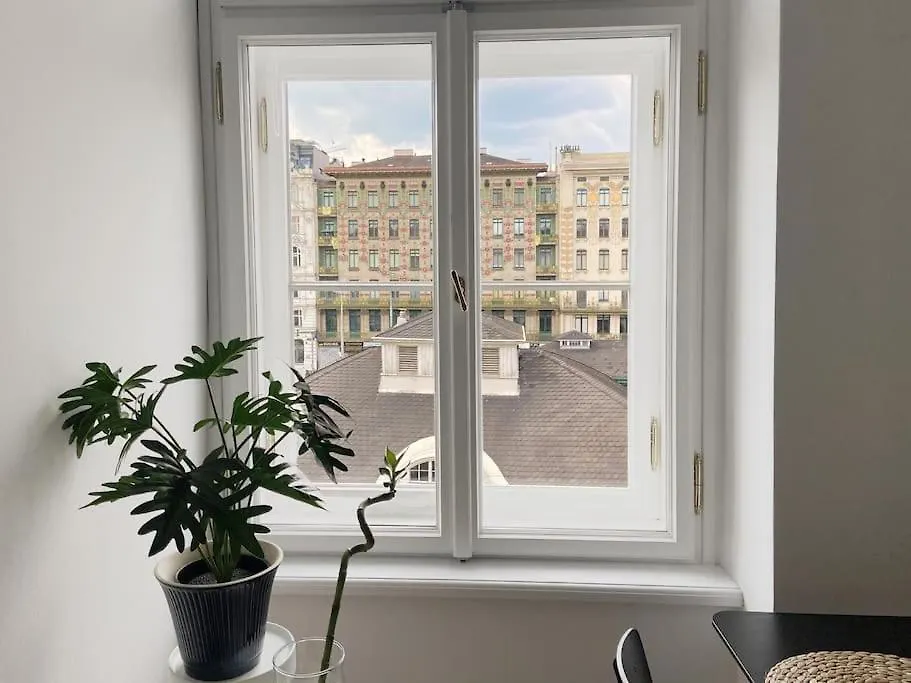 Stylish Designer Apartment At The Center Of Vienna Naschmarkt
