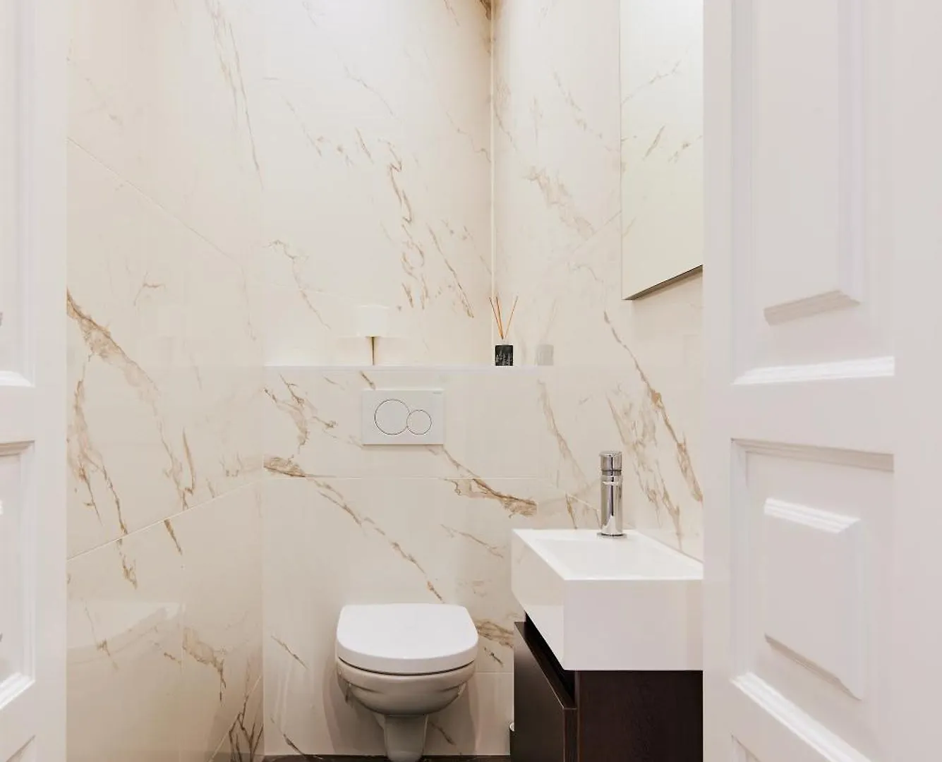 Stylish Designer Apartment At The Center Of Vienna Naschmarkt Αυστρία